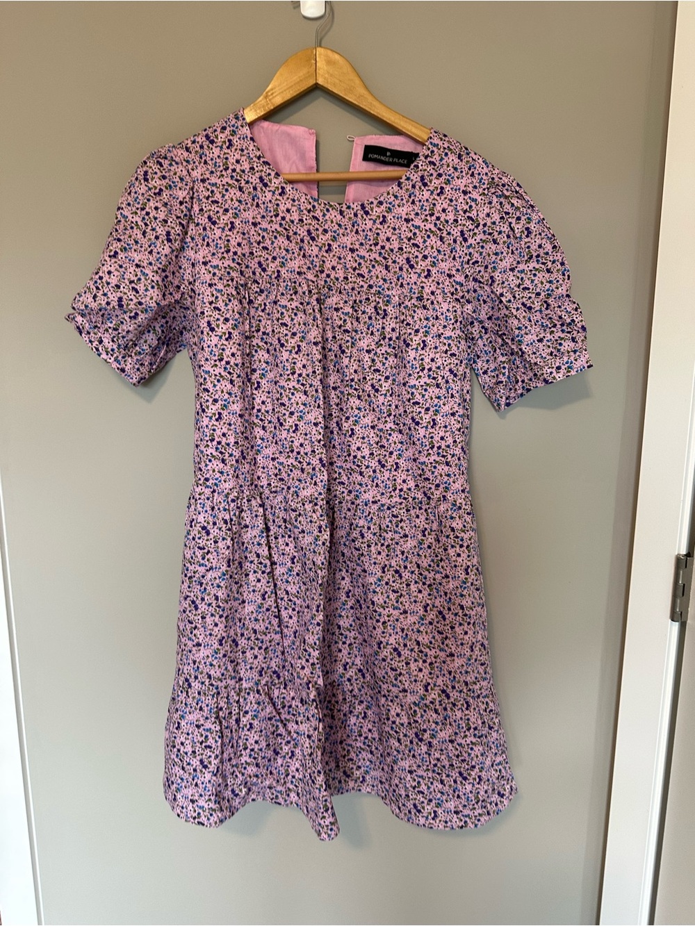 Pomander Place Lavender Floral Puff-Sleeve Dress